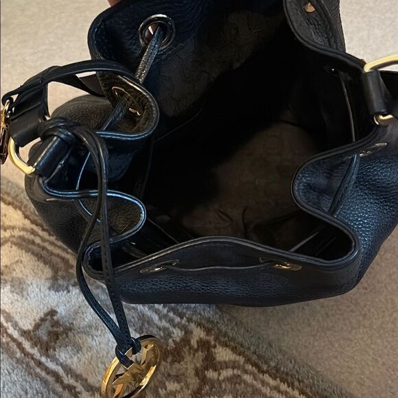 Michael Kors Black Leather Shoulder Bag - Picture 3 of 3